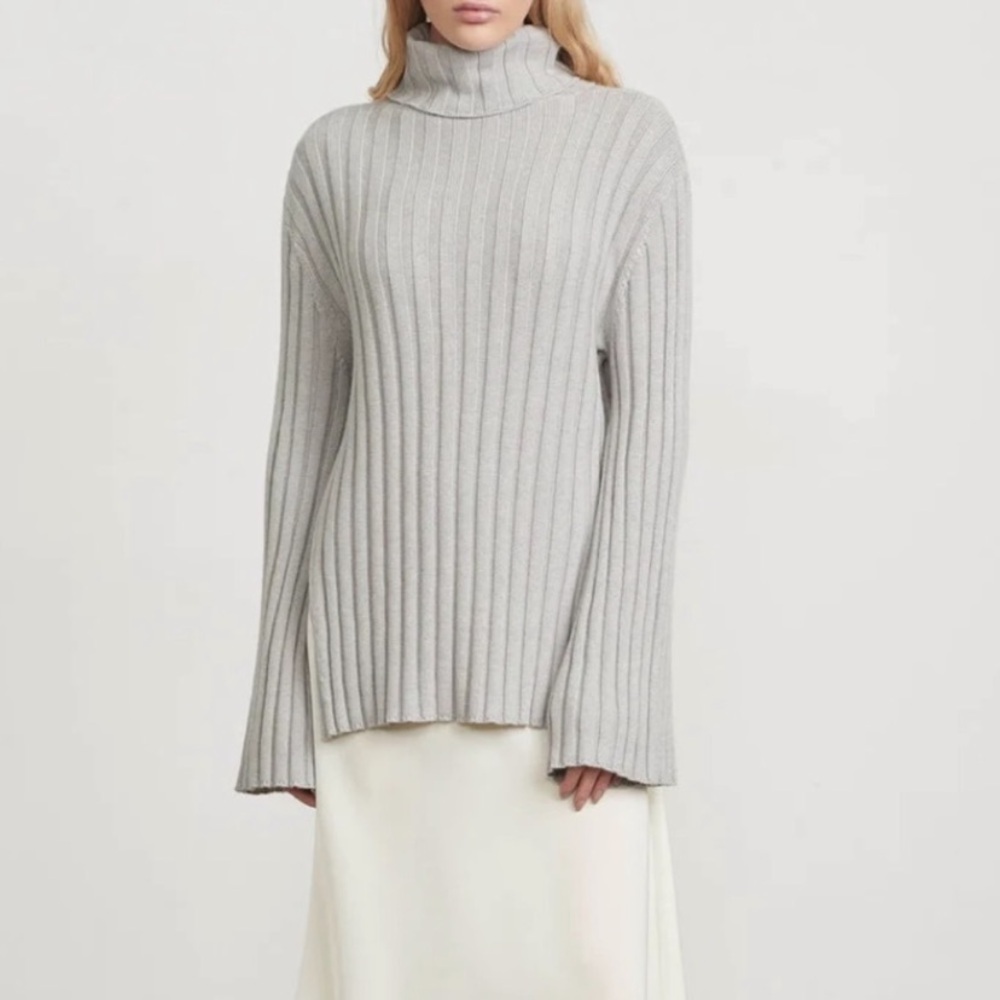 The Curated The Ribbed Turtleneck Sweater